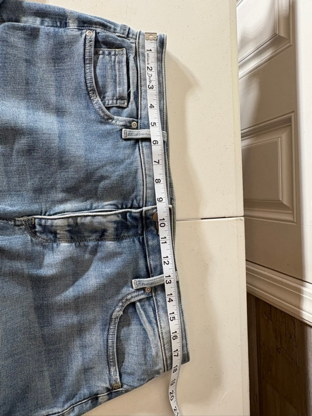 NYDJ Light Blue Cropped Wide-Leg Capris 1470 - Picture 9 of 11